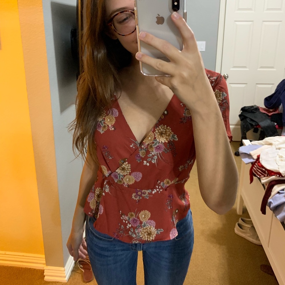 floral blouse